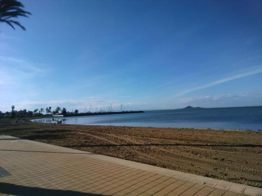 On The Coast To Relax And Work * Kartagena